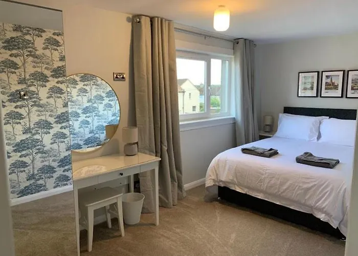 3 Bedroom Cosy Home In Fife