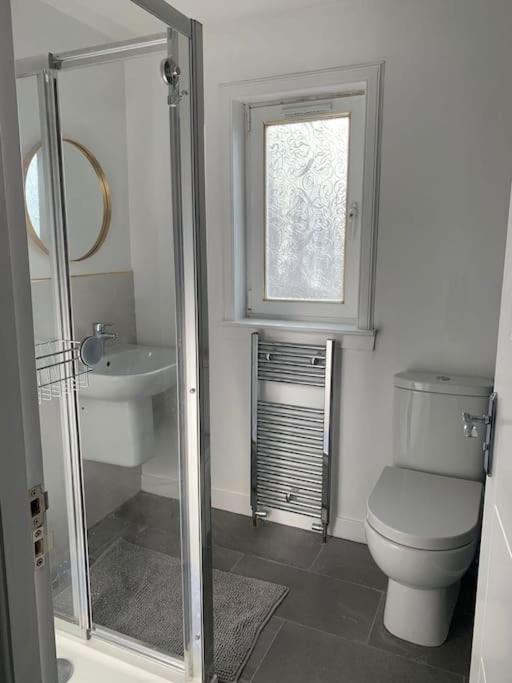 3 Bedroom Cosy In Fife Cardenden